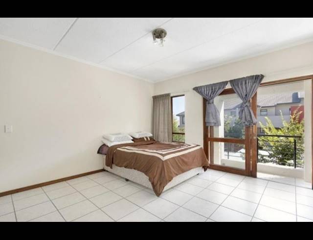 0 BEDROOM APARTMENT FOR SALE IN LONEHILL